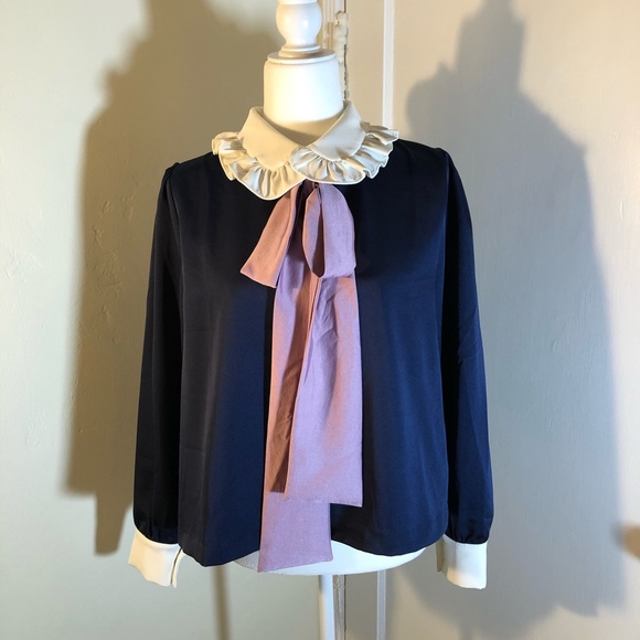 Sister Jane Tops - Sister Jane collared top with bow size L